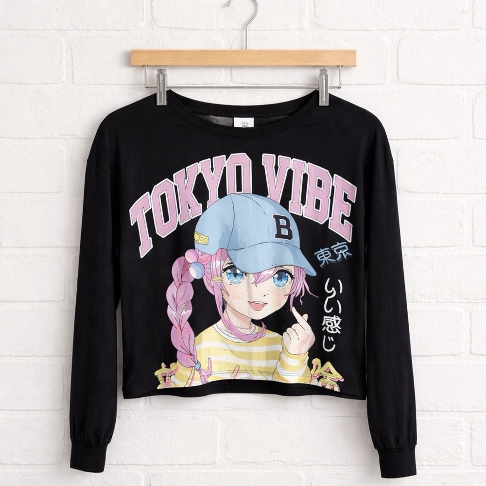 Zara 'Tokyo Vibe' Anime Graphic Cropped T Shirt    Juniors  Girls  Long sleeve